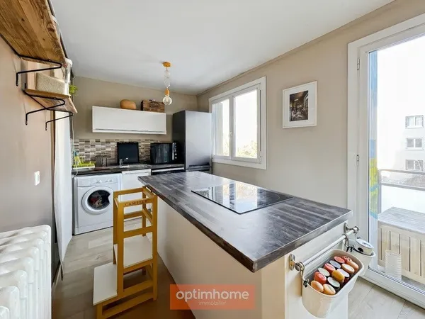 Rennes - Appartement T5 familial - 108 m² - 2 balcons - Garage + Cave