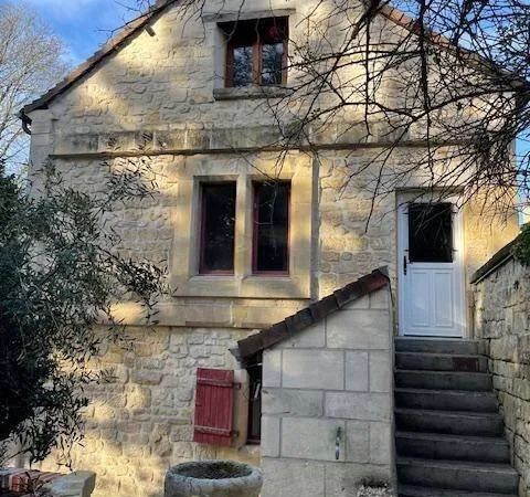Maison 6 pièces 140 m²