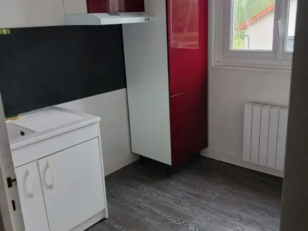 Location F3 - disponible de suite