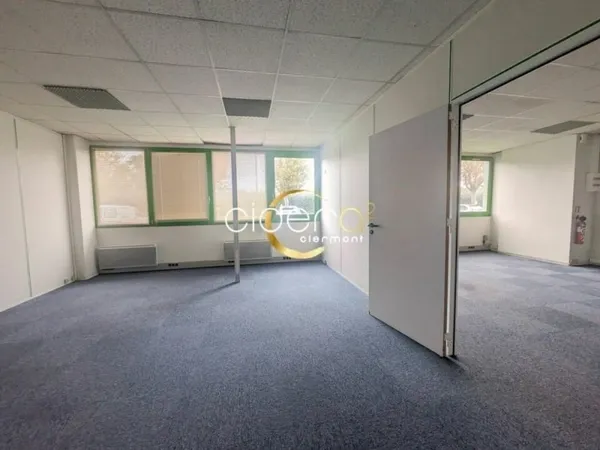 BUREAUX à LOUER