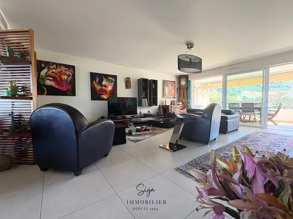 T4 Duplex - 150m2- 13008 - Vue Mer et Colline.