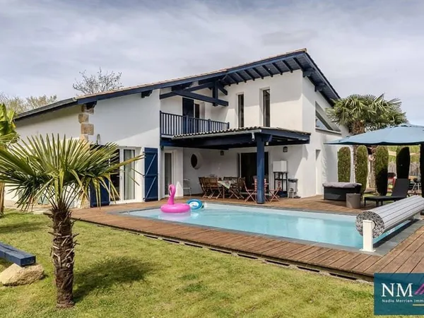 Maison 7 pièces 193 m²