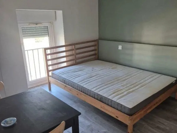 Studio 1 pièce 17 m²