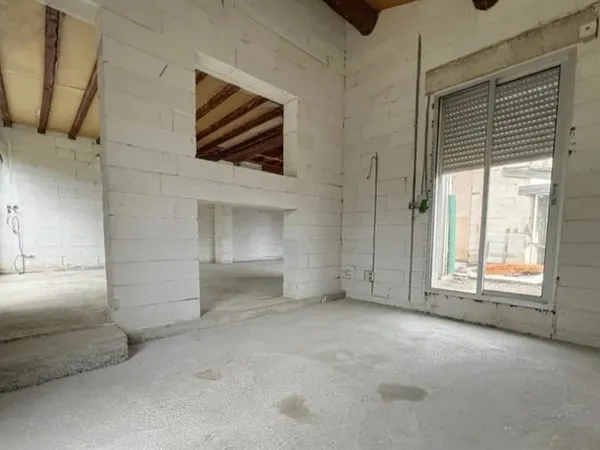 Nîmes, Vacquerolles/Cigale, villa 208m2+208m2 en sous sol, piscine sur 4100m2