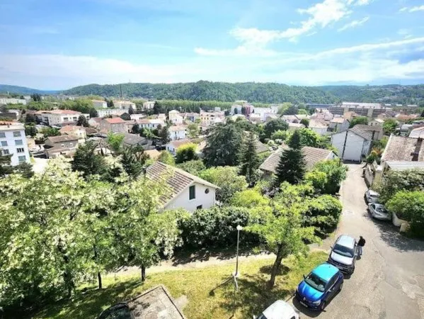 MAGNIFIQUE T4 GARAGE CAVE BALCON