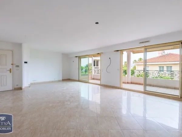 Appartement 4 pièces 150 m²