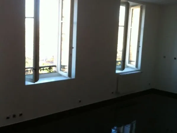 LOUE MULHOUSE F2 entièrement réhabilité DPE C