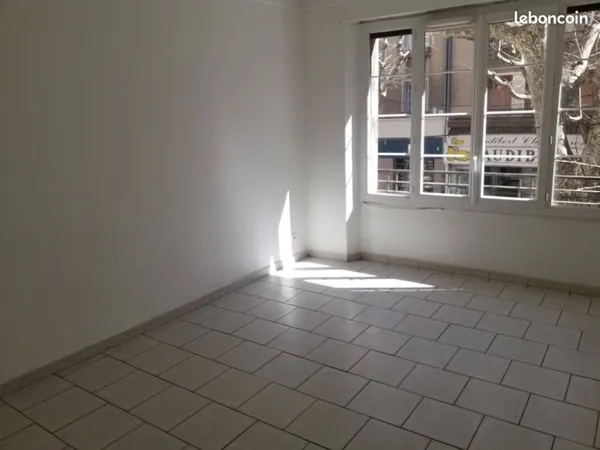 Loue t3 bld gassendi digne les bains