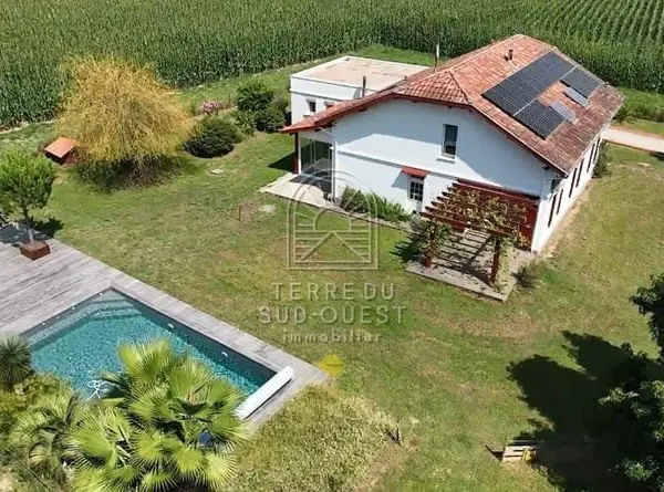 Villa 250M2 au calme absolu