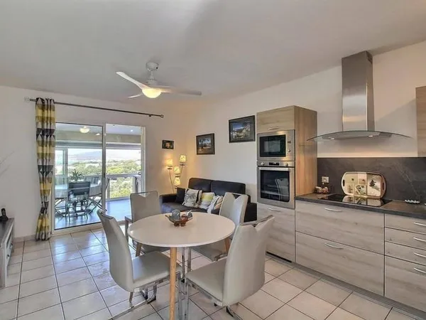 Maison de plain-pied 4 pièces 133 m²