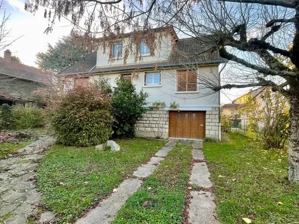 Maison 9 pièces 165 m²