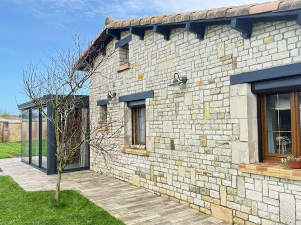 ENSEMBLE IMMOBILIER A COULON