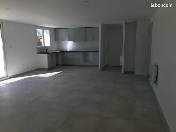 Location Appartement T4 dans maison