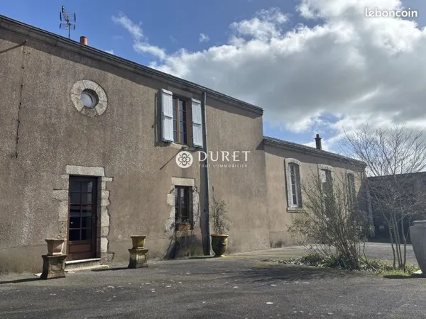 Maison 7 pièces 202 m²