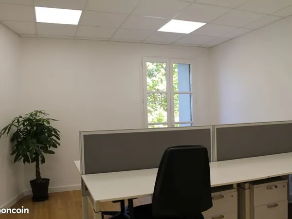 Bureau 15m²