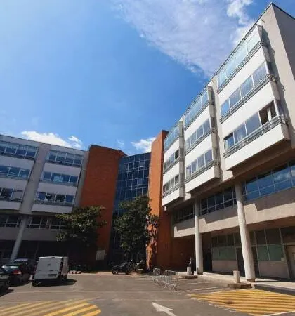 Local d'activité 229 m²