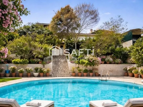 MAISON 5 Pièces 139 m² avec PISCINE - VUE/L'ESTEREL - PROCHE MER