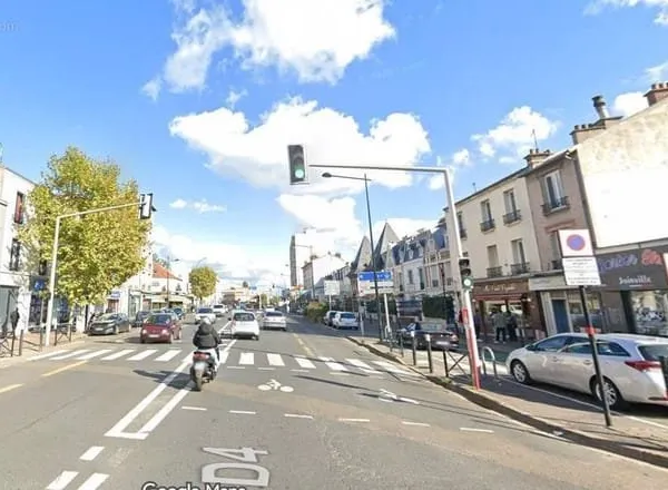 Commerce 32 m²