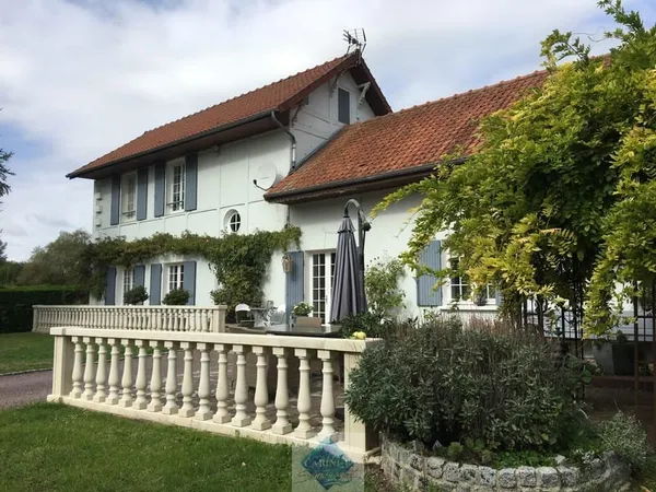 Maison 140 m2 6000m2 de terrain