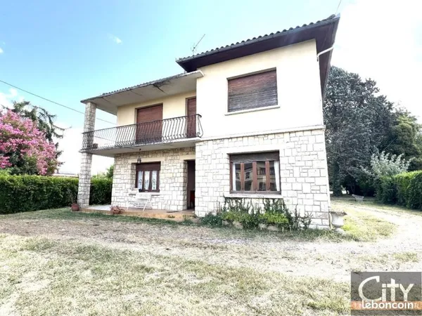 Maison 7 pièces 224 m²