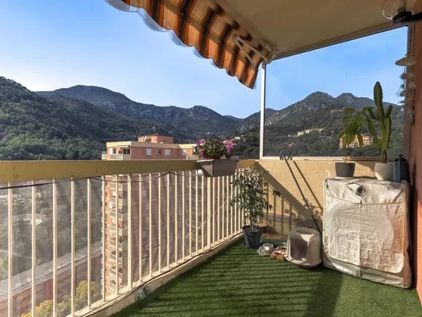 Menton "Mélanie" 4P 86m² - Etage élevé - Rénové