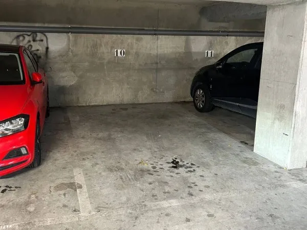 Parking 12 m²