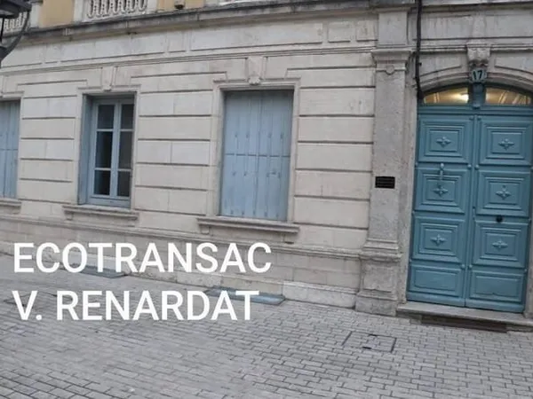 Local commercial 104 m²