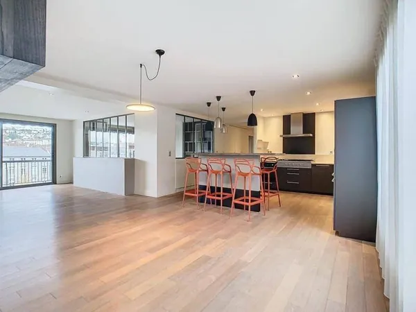 Appartement 4 pièces 111 m²