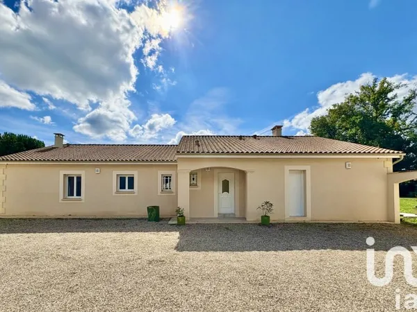 Maison 8 pièces 224 m²