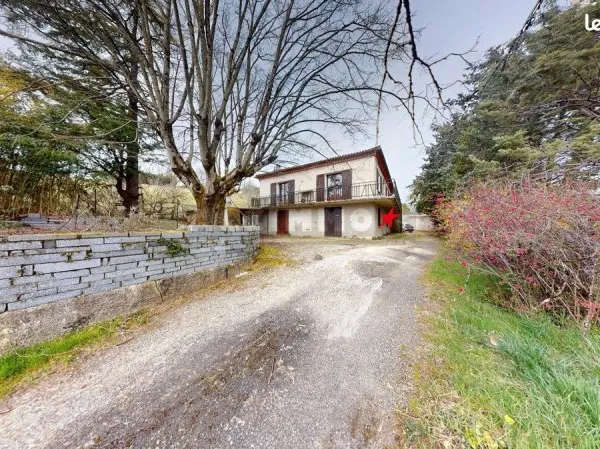 Maison 7 pièces 268 m²