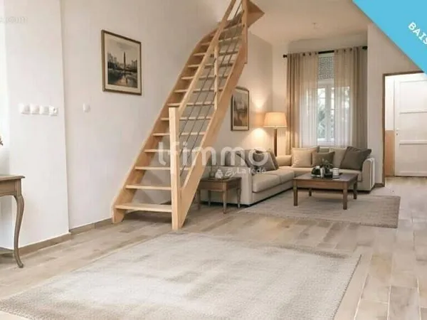 Maison de ville entièrement rénovée