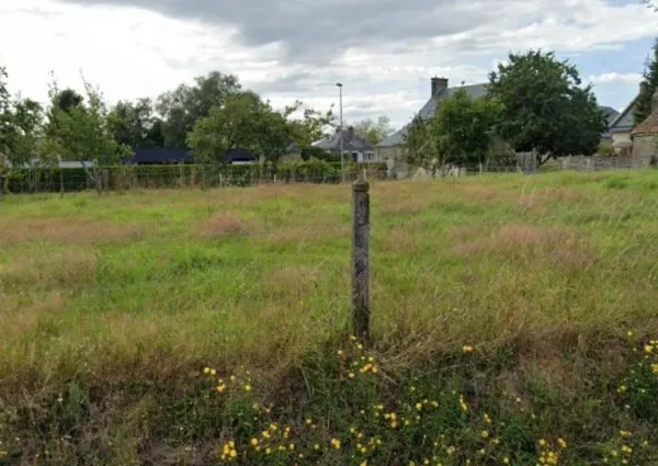 Terrain 792 m²