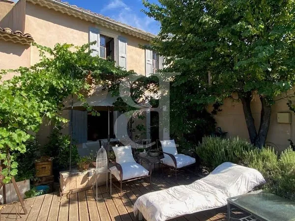 Maison 5 pièces 150 m²