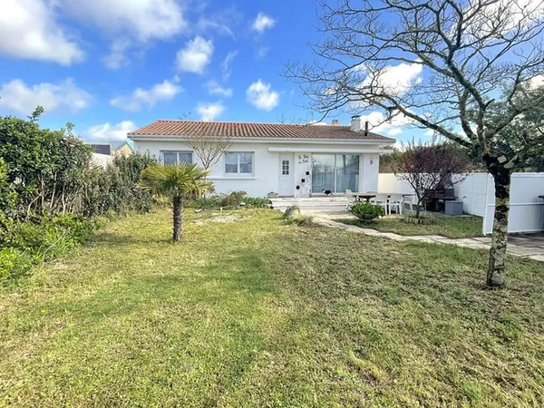 Maison rénovée avec goût à Saint-Jean-de-Monts - Proche plages