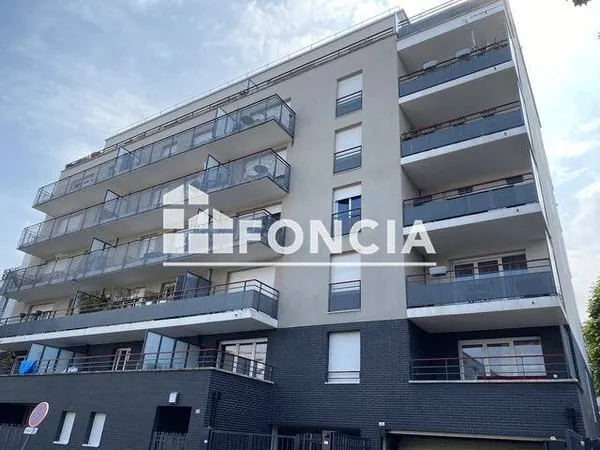 Stationnement Location Lognes   75€