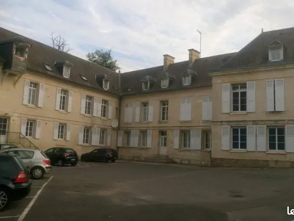 Appartement Courmelles à louer