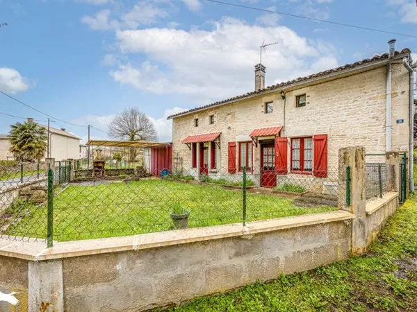 Maison de bourg de 5 pièces principales