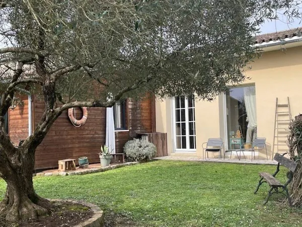Maison 6 pièces 220 m²