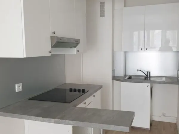 APPARTEMENT TYPE 2 SAINT MANDE