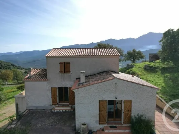 Maison 6 pièces 130 m²