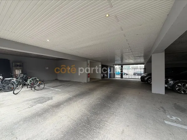 Parking / box Bordeaux