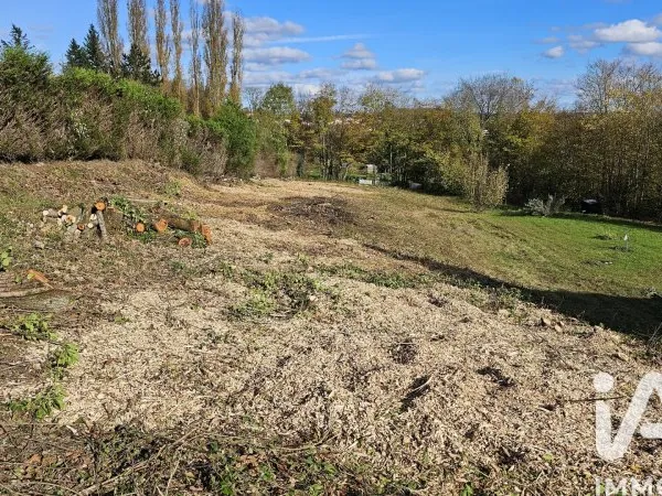 Terrain 1690 m²