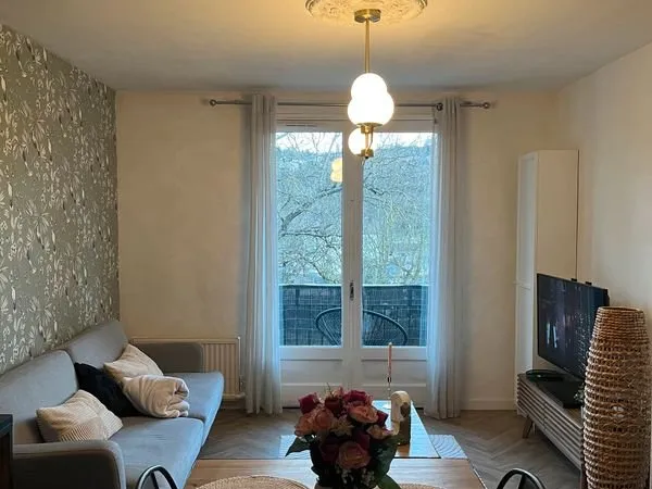 Chambre colocataire dans un endroit calme