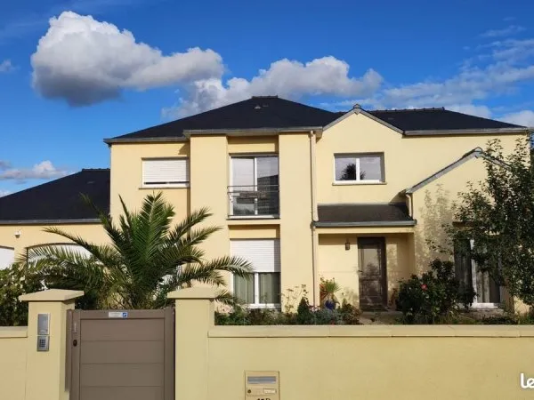Maison 7 pièces 200 m²