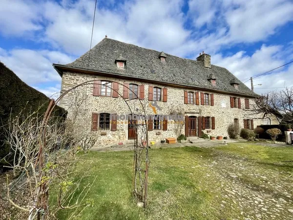 Maison 6 pièces 186 m²