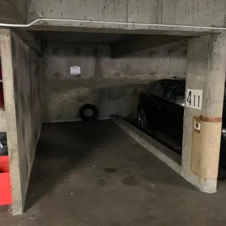 Stationnement Location Clermont-Ferrand   85€