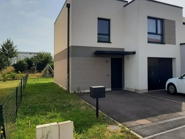 Maison individuelle 5 pièces de 100 m2