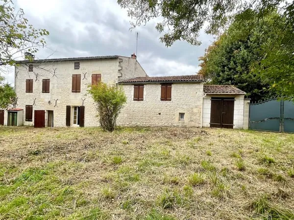 Maison 9 pièces 254 m²