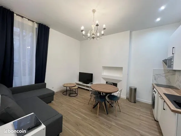 Colocation meublée avec SDB privée / Rochefort / Saintes / La Rochelle