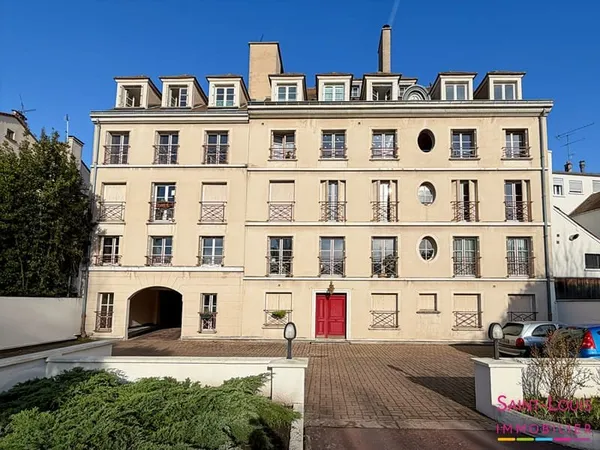 POISSY - centre ville 4 pièces à 3 min de la gare dans résidence de standing